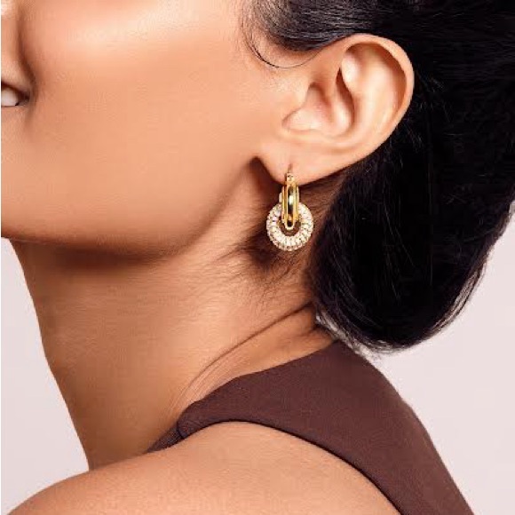 Earrings from My Bijoux Toronto - Picture 2 of 2